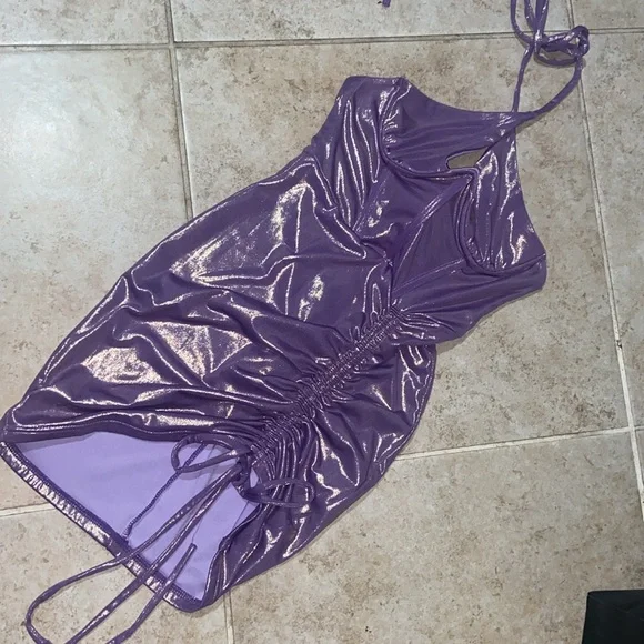 SODAH London size 8 Purple Chrome Dress - Picture 4 of 4